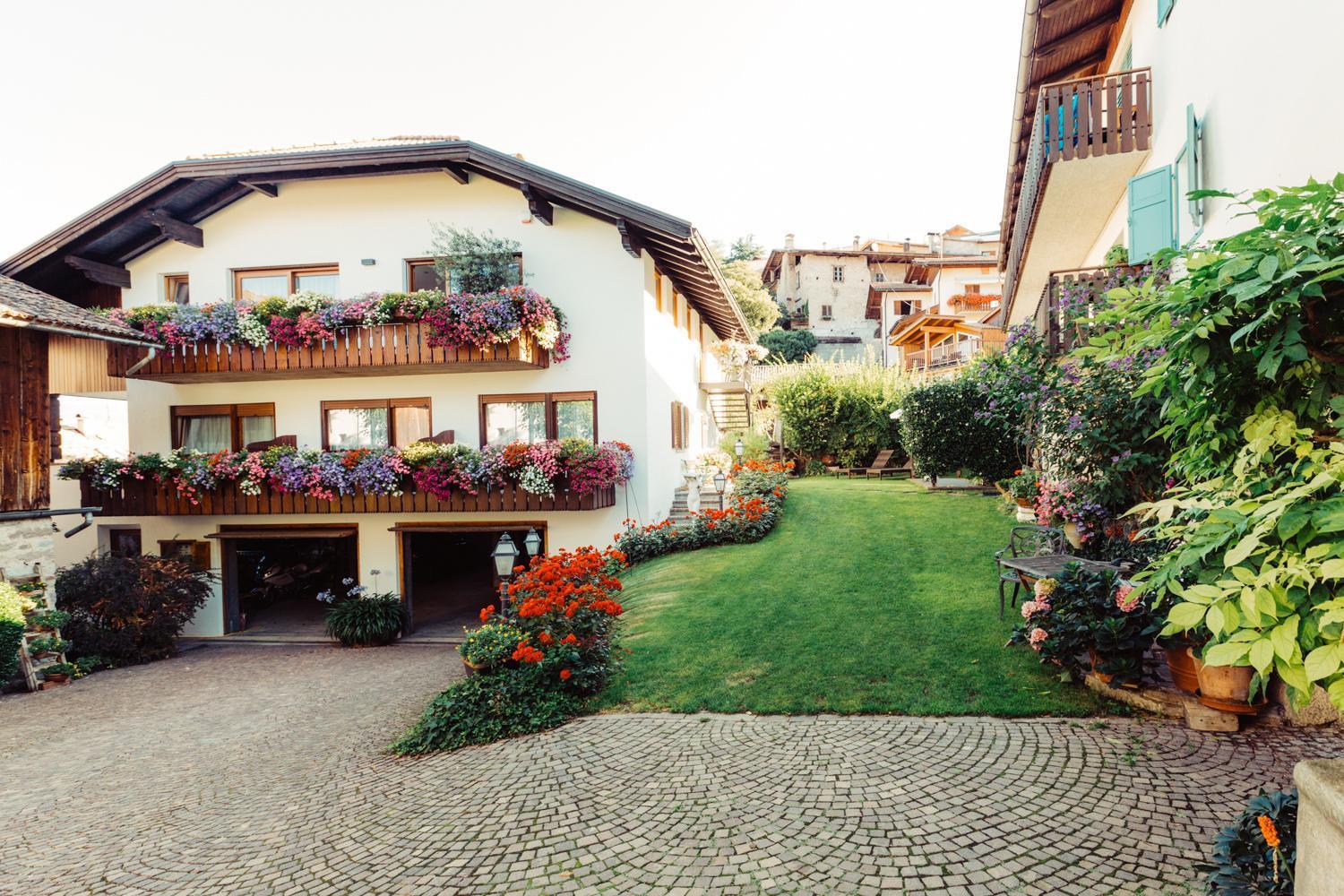 Amplatz 1523 - B&B And Suites مونتانا المظهر الخارجي الصورة